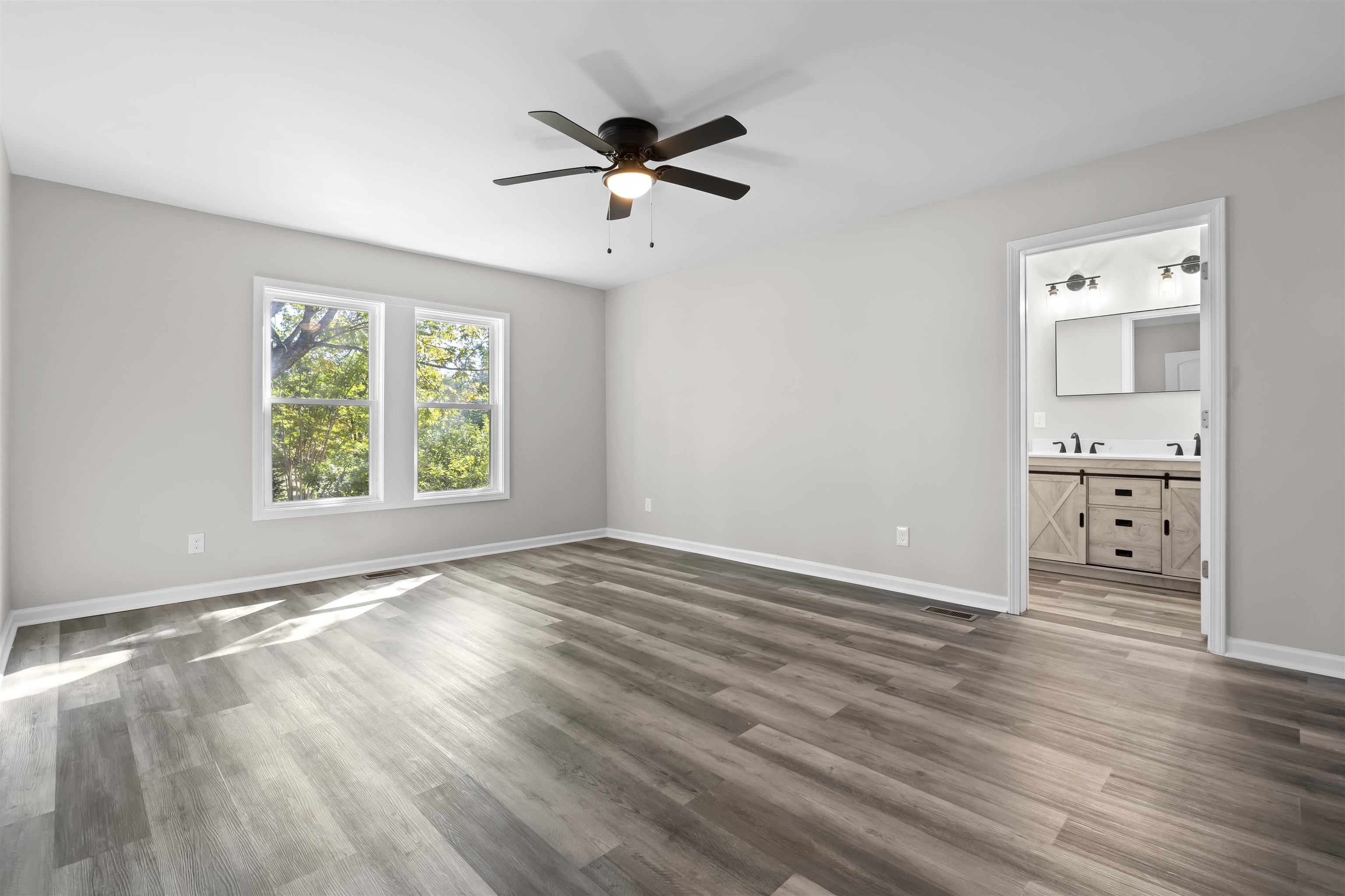 8639 Parris Bridge Road Chesnee, SC 29323 - Photo 14 of 32 Master Bedroom