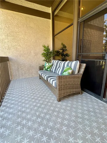 $509,000 | 5104 Marina Pacifica Drive, Long Beach, CA 90803