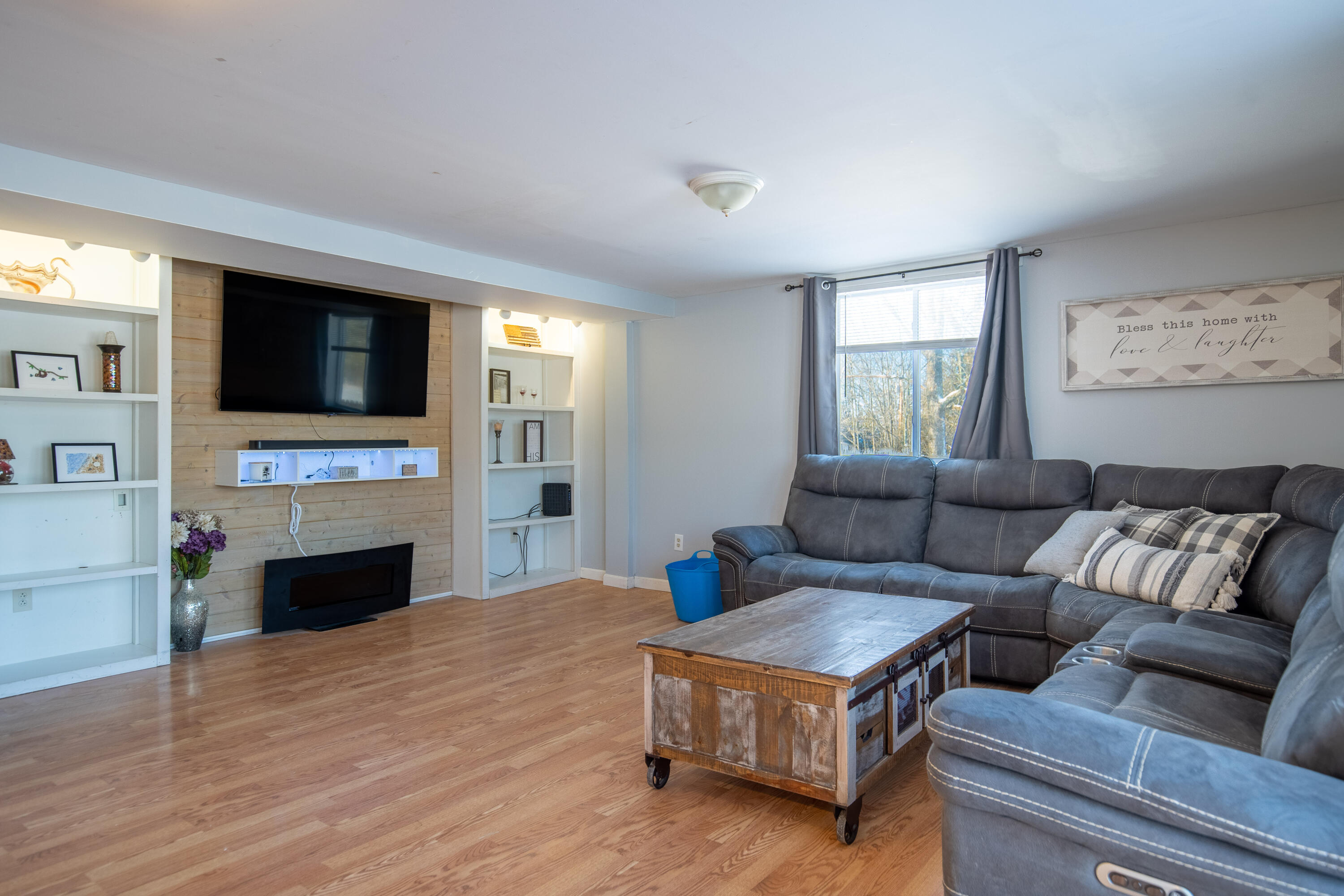 476 Unity Road Waterville, ME 04901 - Photo 10 of 47 476 Unity Rd, Benton-10