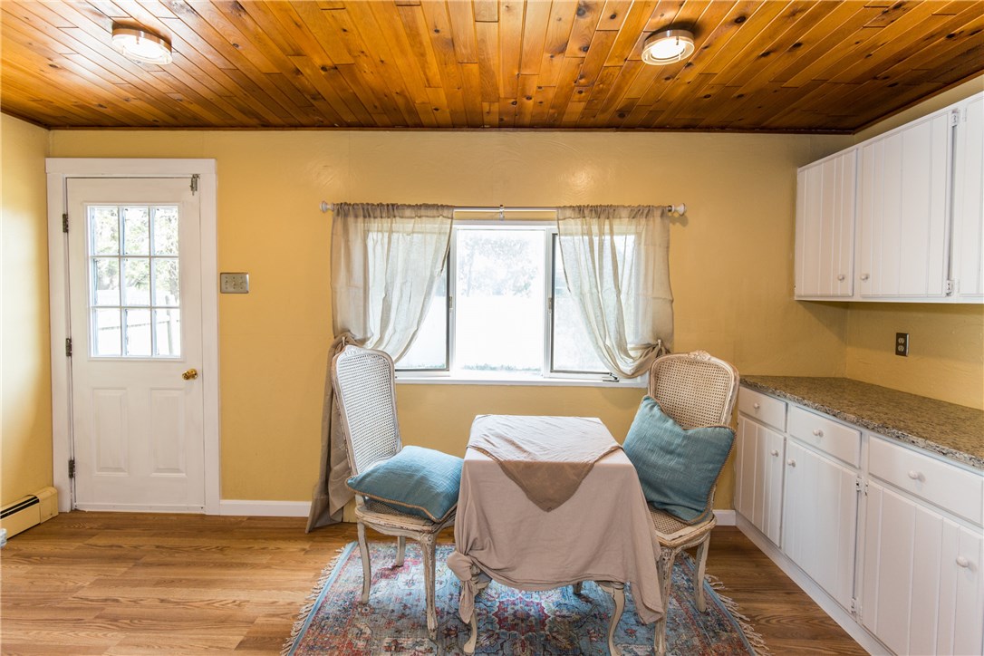 86 Community Road Warwick, RI 02889 - Photo 16 of 34 Gallery Image 16