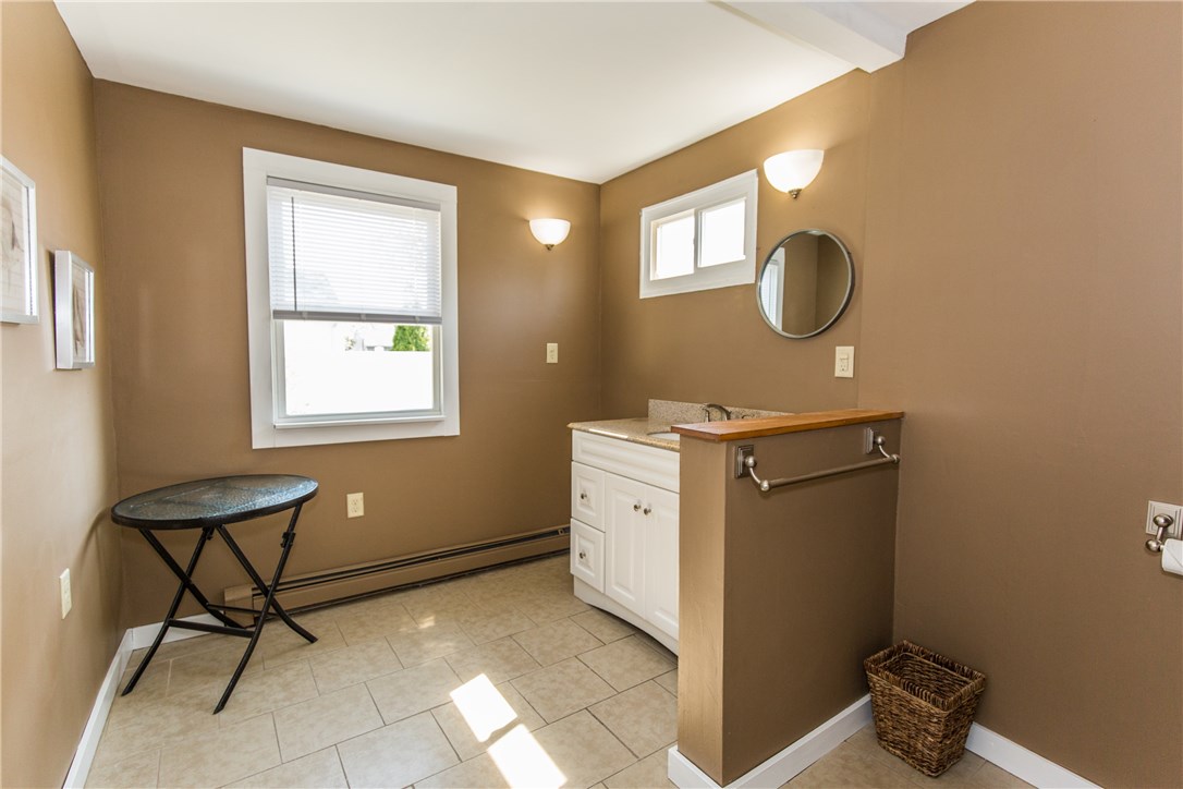 86 Community Road Warwick, RI 02889 - Photo 21 of 34 Gallery Image 21