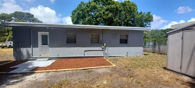 $1,600 | 1810 South 32nd Street, Fort Pierce, FL 34947