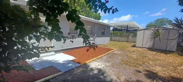$1,600 | 1810 South 32nd Street, Fort Pierce, FL 34947
