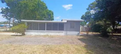 $1,600 | 1810 South 32nd Street, Fort Pierce, FL 34947