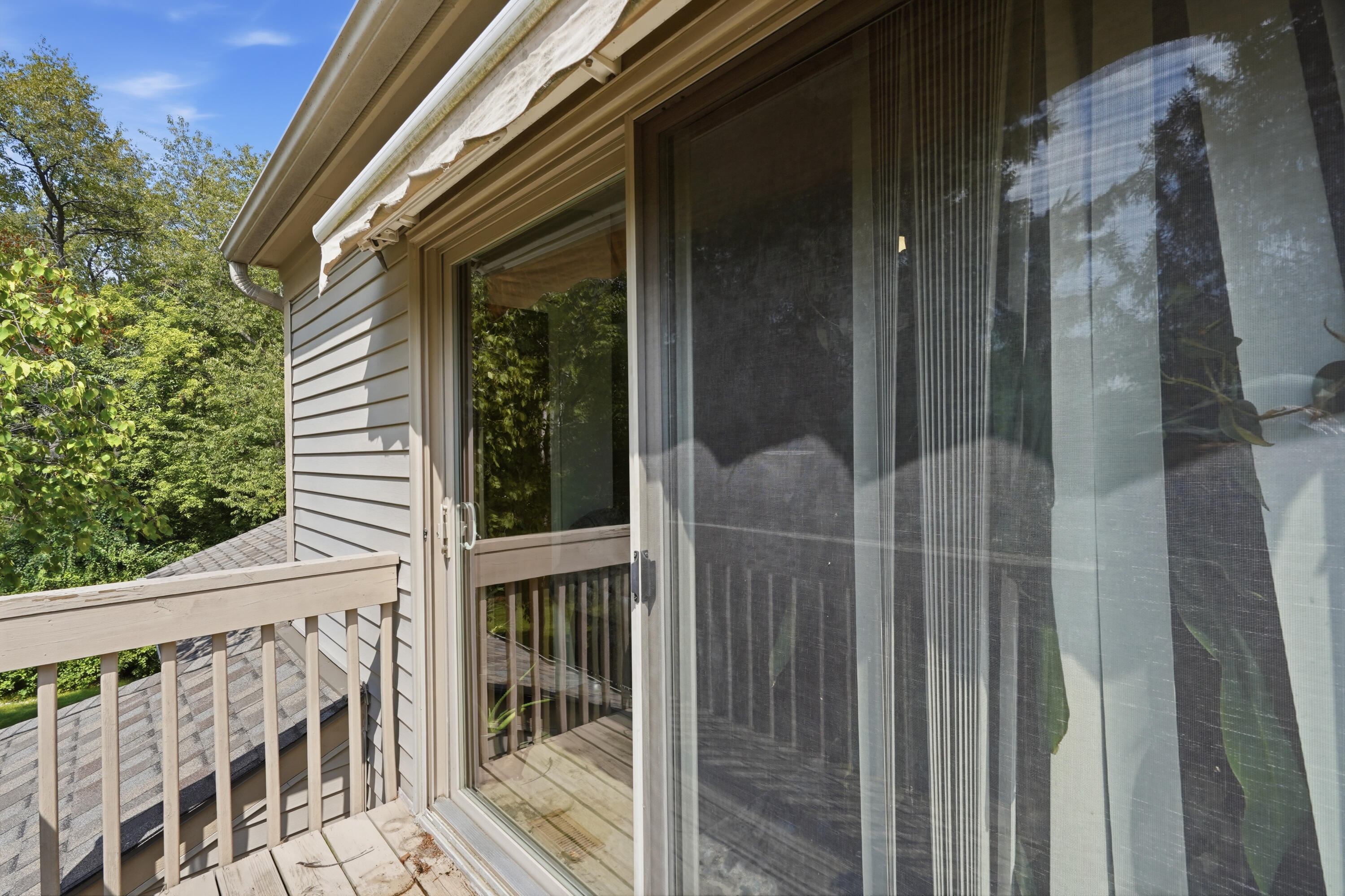 240 Pine Tree Ridge, Unit 4 Waterford, MI 48327 - Photo 14 of 33 240 Pine Tree - Unit 4-34