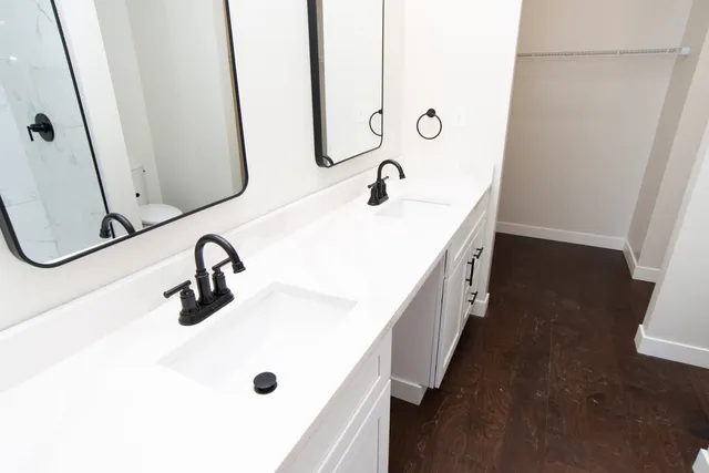 $2,450 | 3226 Keystone Lakes Way, Indianapolis, IN 46237