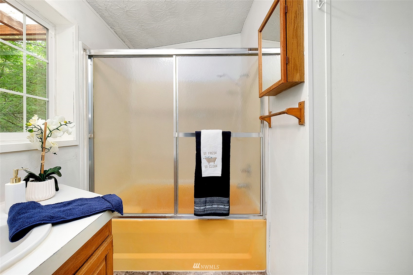 6775 Southeast Mullenix Road Port Orchard, WA 98367 - Photo 19 of 40 Gallery Image 19