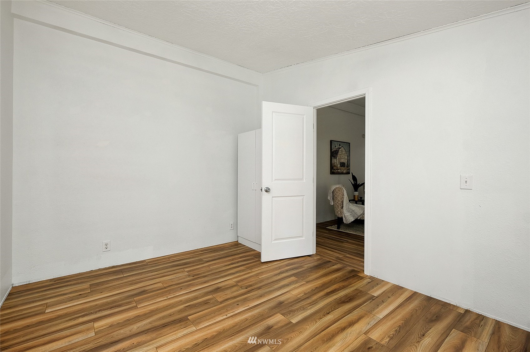 6775 Southeast Mullenix Road Port Orchard, WA 98367 - Photo 23 of 40 Gallery Image 23