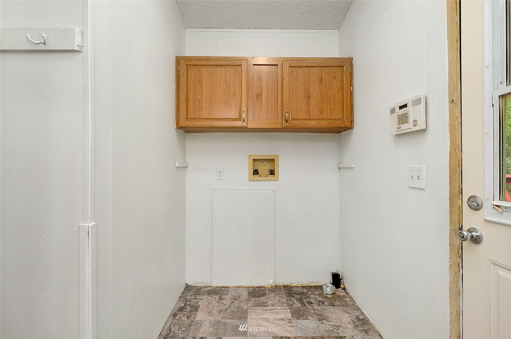 6775 Southeast Mullenix Road Port Orchard, WA 98367 - Photo 28 of 40 Gallery Image 28
