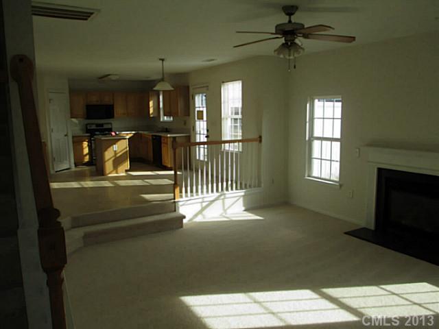 212 Elrosa Road Mooresville, NC 28115 - Photo 3 of 15 Gallery Image 3