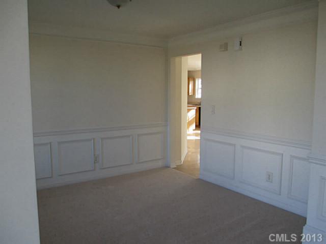 212 Elrosa Road Mooresville, NC 28115 - Photo 6 of 15 Gallery Image 6