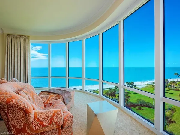 $10,950,000 | 4101 Gulf Shore Boulevard North, Unit 8N, Naples, FL 34103