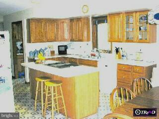 783 North Reeds Road Downingtown, PA 19335 - Photo 3 of 6 Gallery Image 3