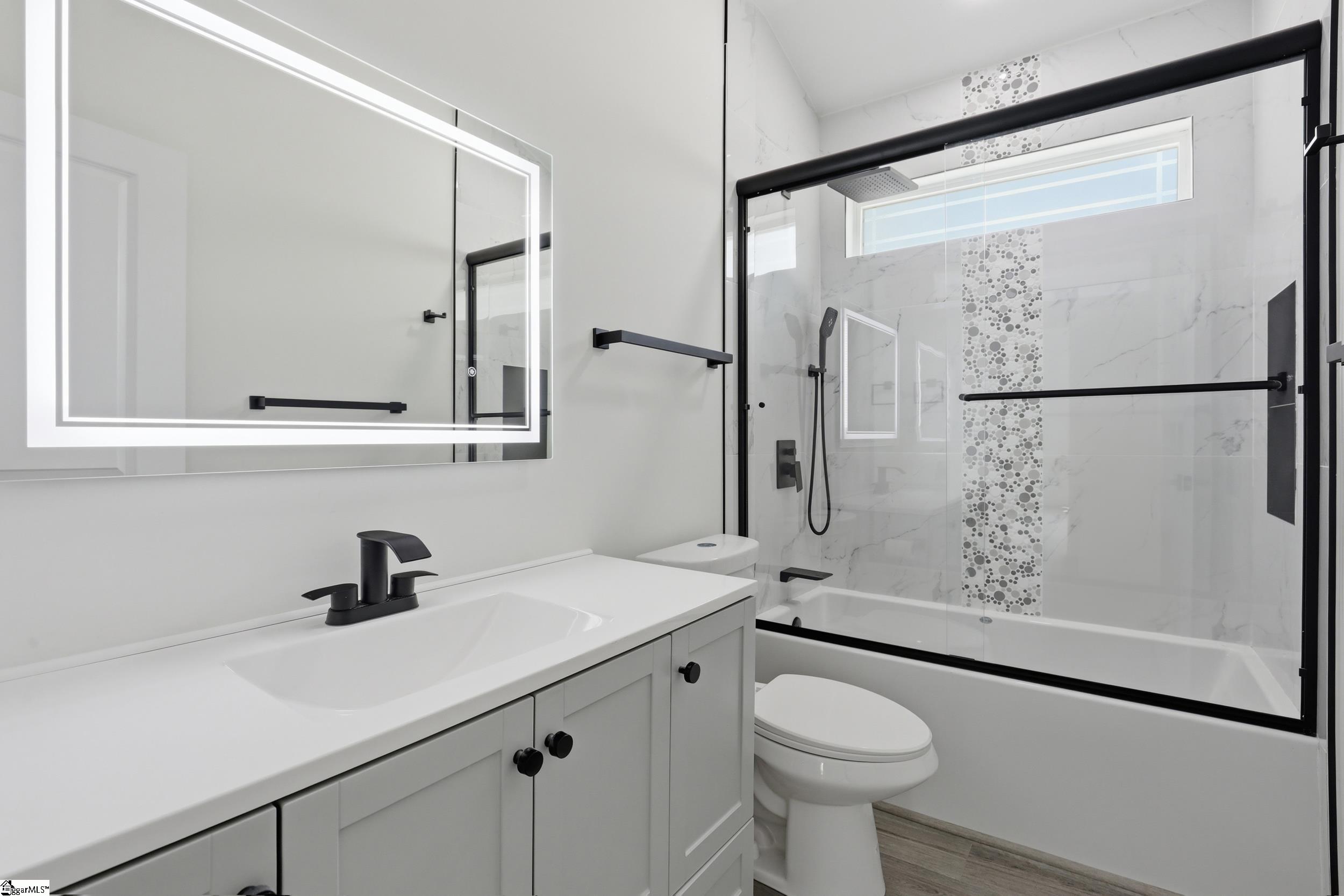 1111 East River Street Anderson, SC 29624 - Photo 14 of 37