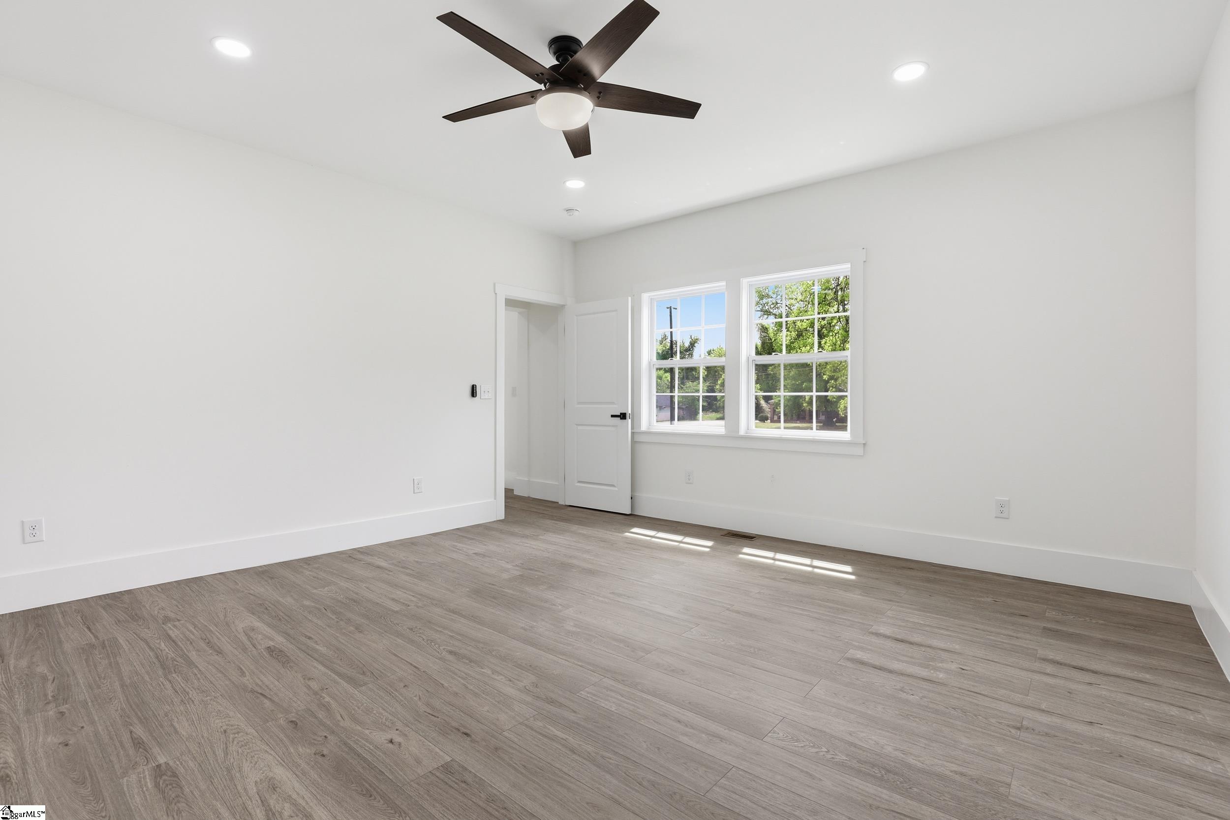 1111 East River Street Anderson, SC 29624 - Photo 18 of 37