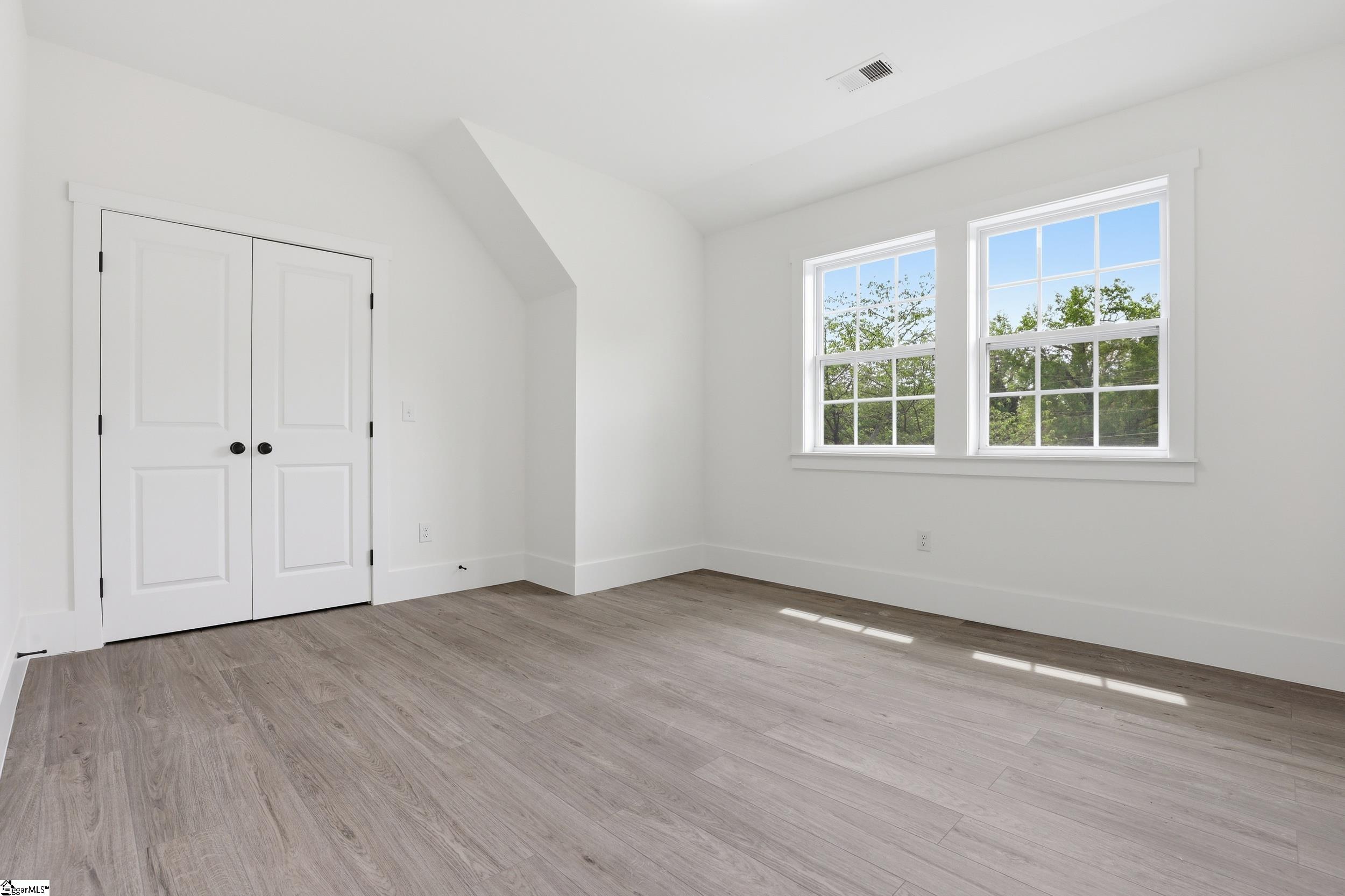 1111 East River Street Anderson, SC 29624 - Photo 20 of 37