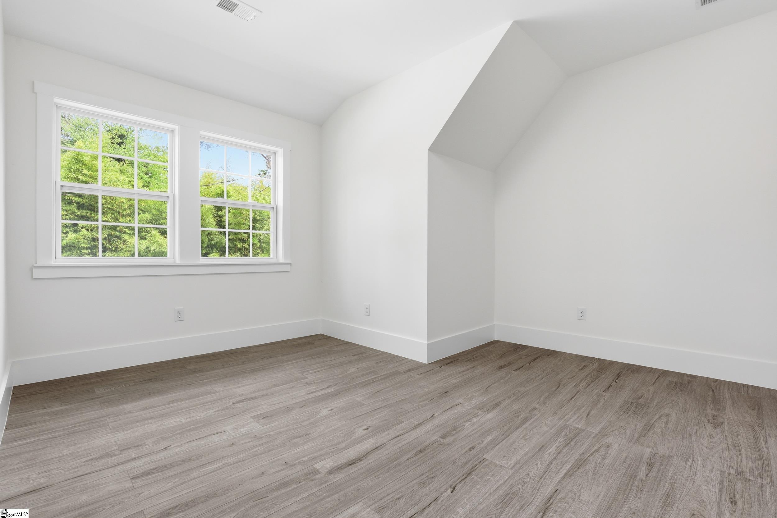 1111 East River Street Anderson, SC 29624 - Photo 24 of 37