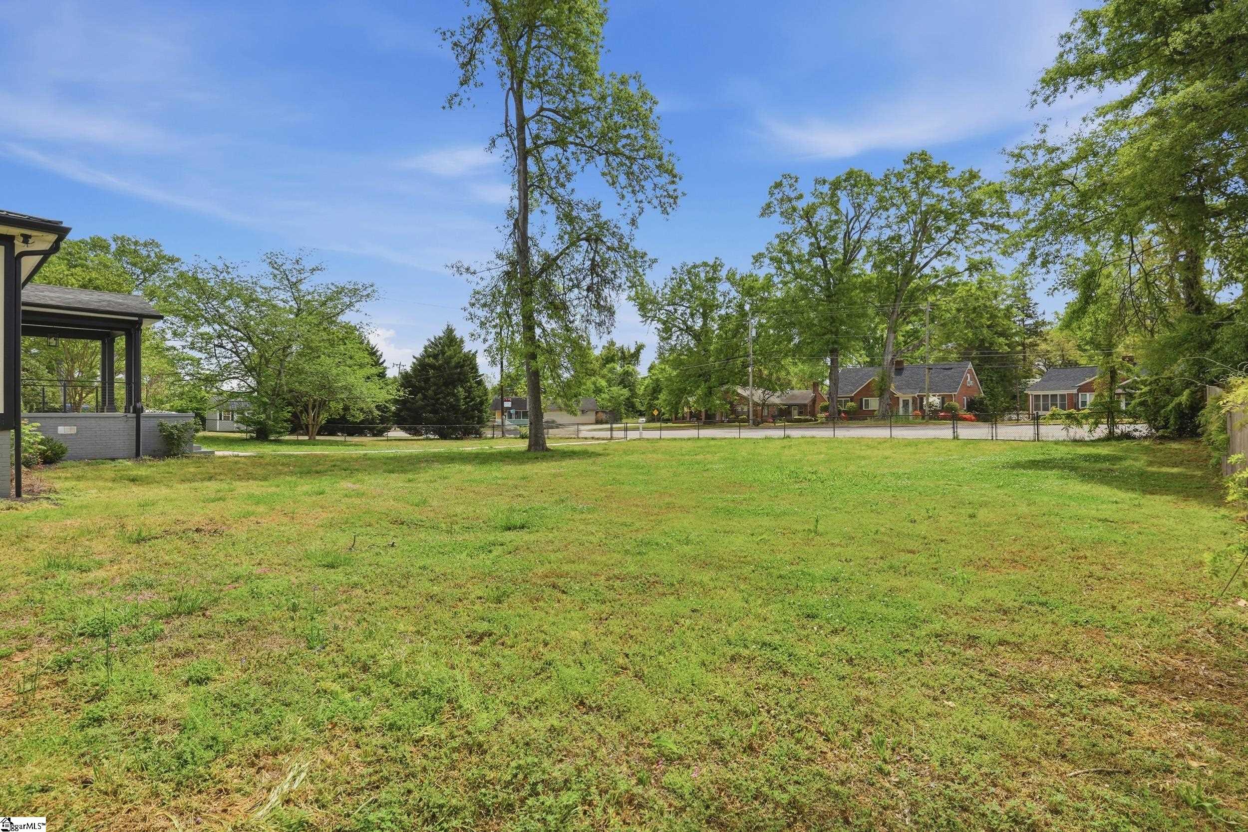 1111 East River Street Anderson, SC 29624 - Photo 29 of 37
