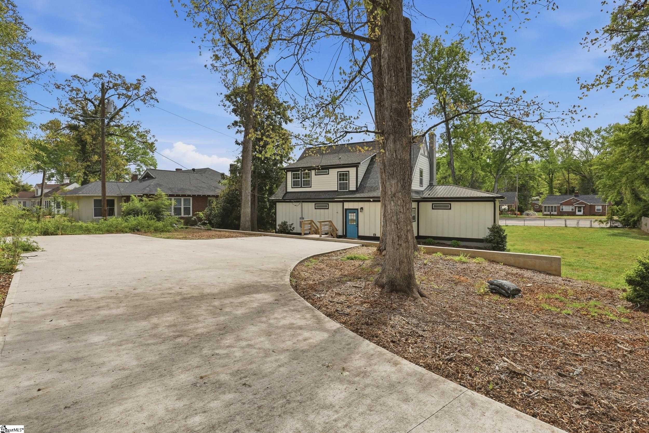 1111 East River Street Anderson, SC 29624 - Photo 30 of 37