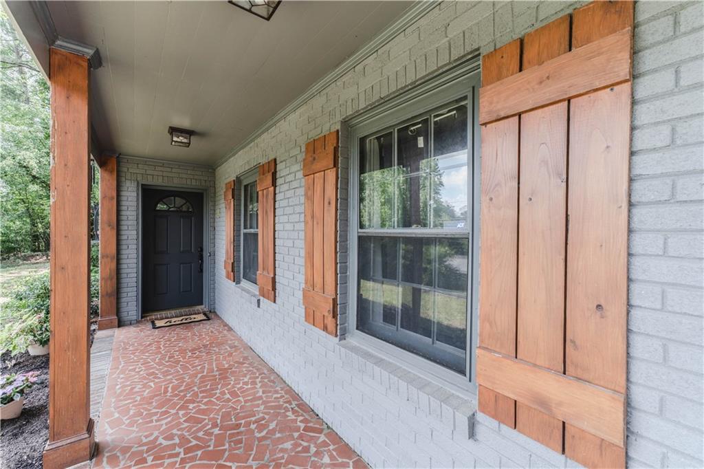 302 East Valley Road Northeast Rome, GA 30161 - Photo 3 of 33