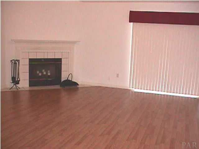 GREAT ROOM.