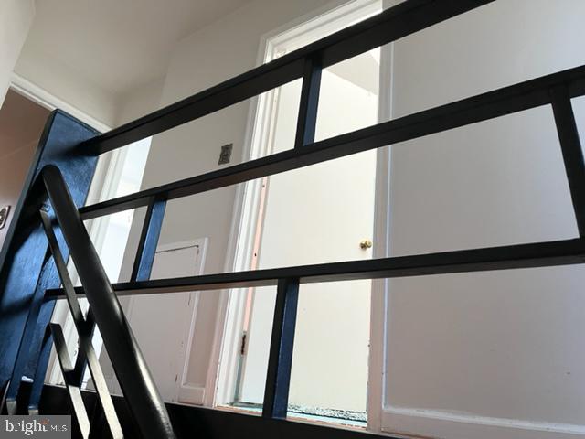 354 East Claremont Road Philadelphia, PA 19120 - Photo 16 of 42 2nd Floor