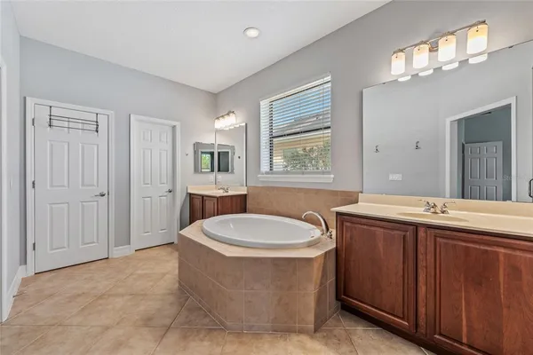 $775,000 | 838 Strathmore Drive, Orlando, FL 32803