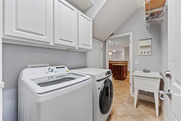 $775,000 | 838 Strathmore Drive, Orlando, FL 32803