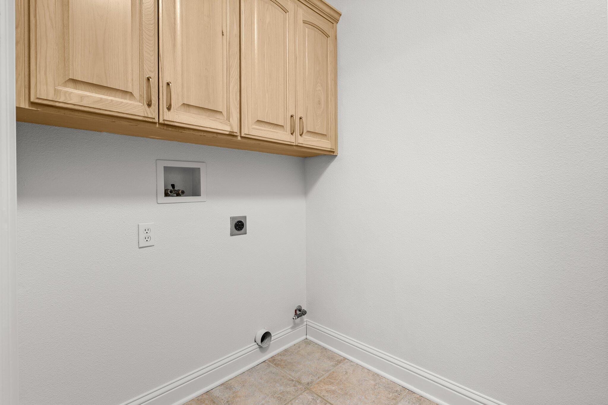 4230 Brittany Drive Redding, CA 96002 - Photo 30 of 44 26-web-or-mls-8Q0A9640_1