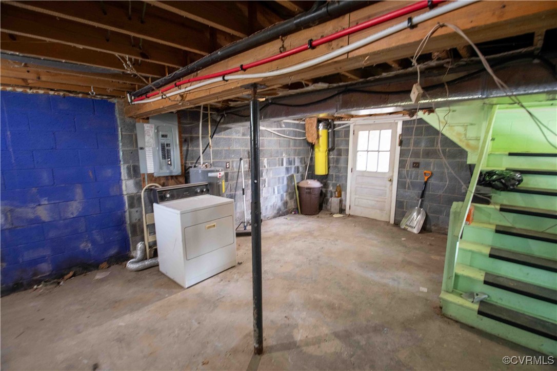 2600 Brunswick Road Blackstone, VA 23824 - Photo 16 of 35 Basement with washer / dryer and electric panel