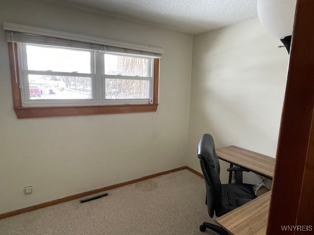 52 Clark Street Tonawanda, NY 14150 - Photo 12 of 28