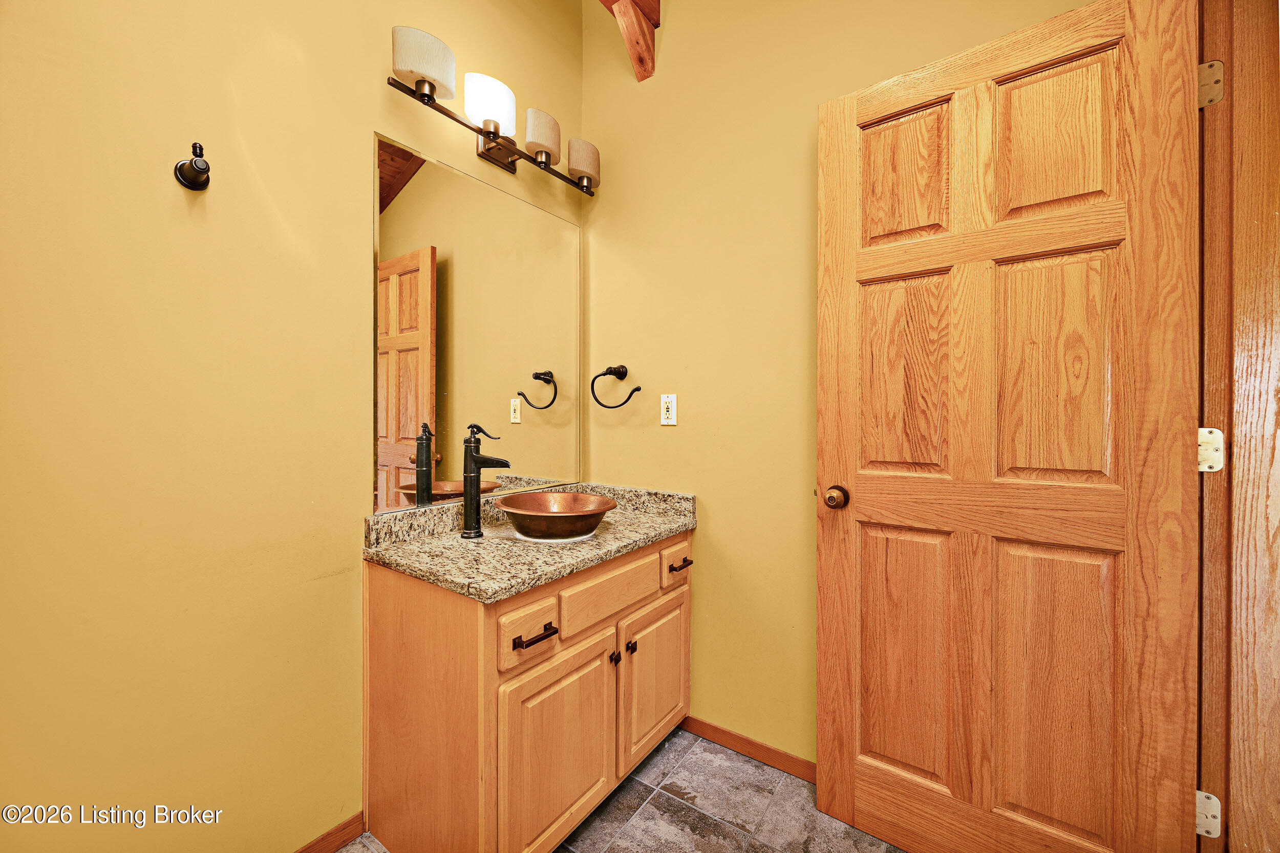 8469 Rineyville-Big Springs Road Rineyville, KY 40162 - Photo 19 of 56 Upstairs bathroom