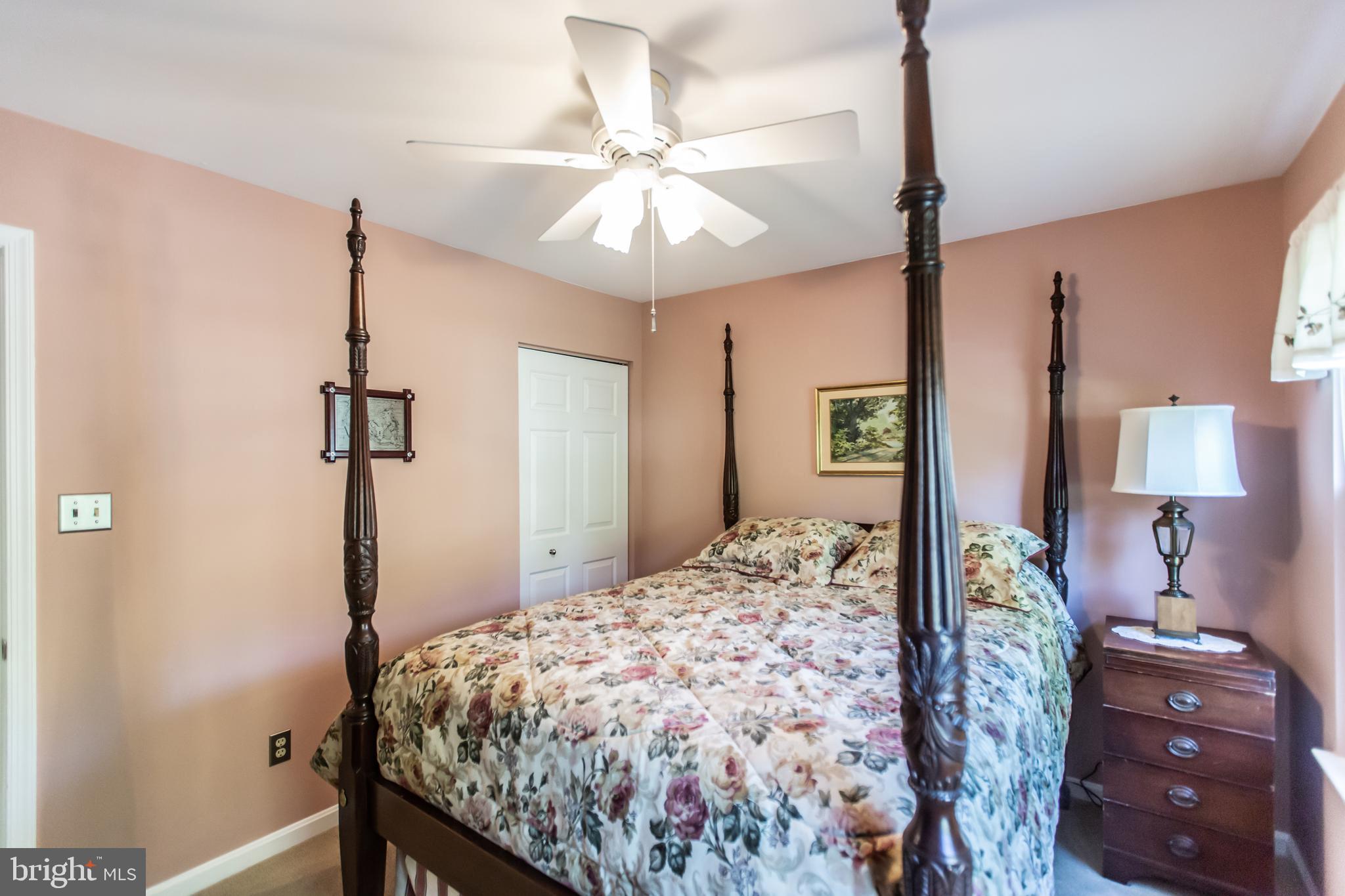 21300 Mirror Ridge Place Sterling, VA 20164 - Photo 26 of 47 Guest Bedroom 1
