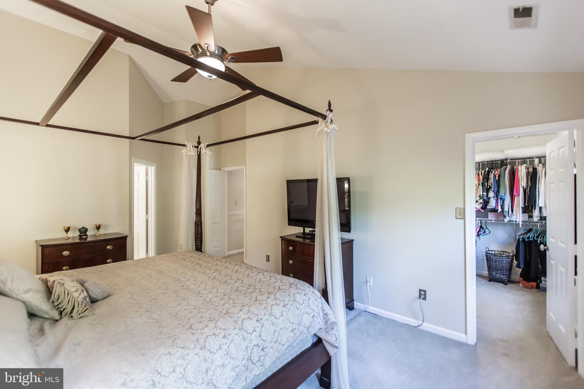 21300 Mirror Ridge Place Sterling, VA 20164 - Photo 34 of 47 Master Suite