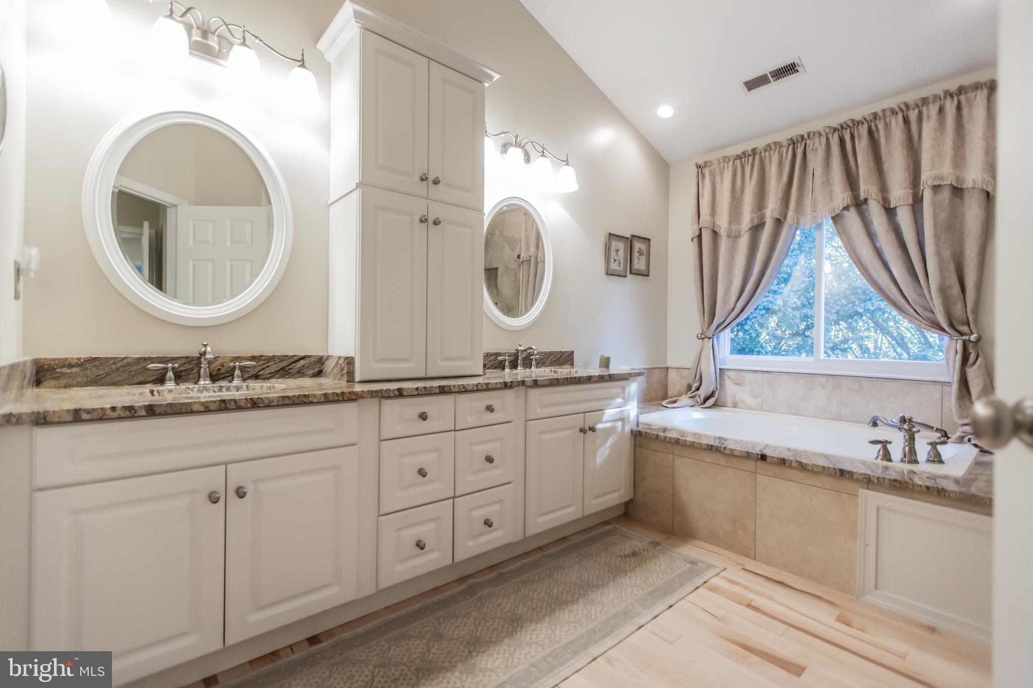 21300 Mirror Ridge Place Sterling, VA 20164 - Photo 35 of 47 Renovated Master Bath