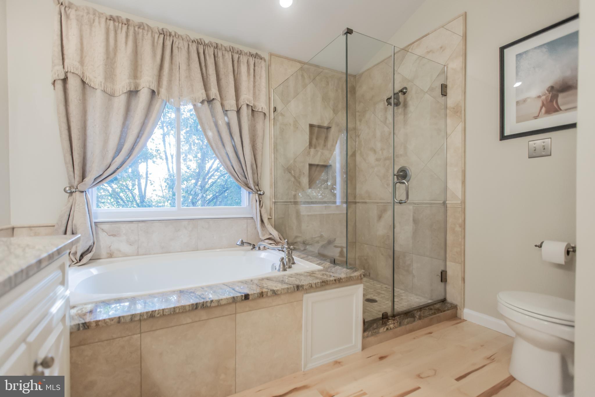 21300 Mirror Ridge Place Sterling, VA 20164 - Photo 36 of 47 Renovated Master Bath