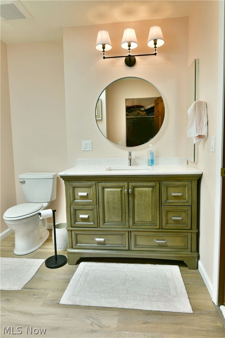 8930 Echo Lake Road Northeast Warren, OH 44484 - Photo 33 of 46 updated master bath