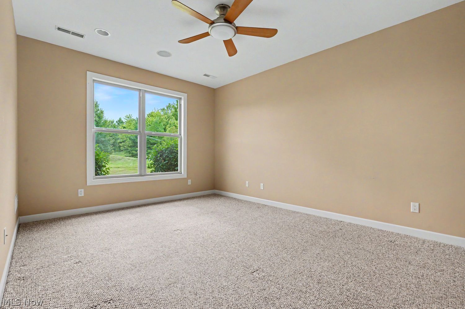 604 Rundle Street LaGrange, OH 44050 - Photo 26 of 44 Gallery Image 26