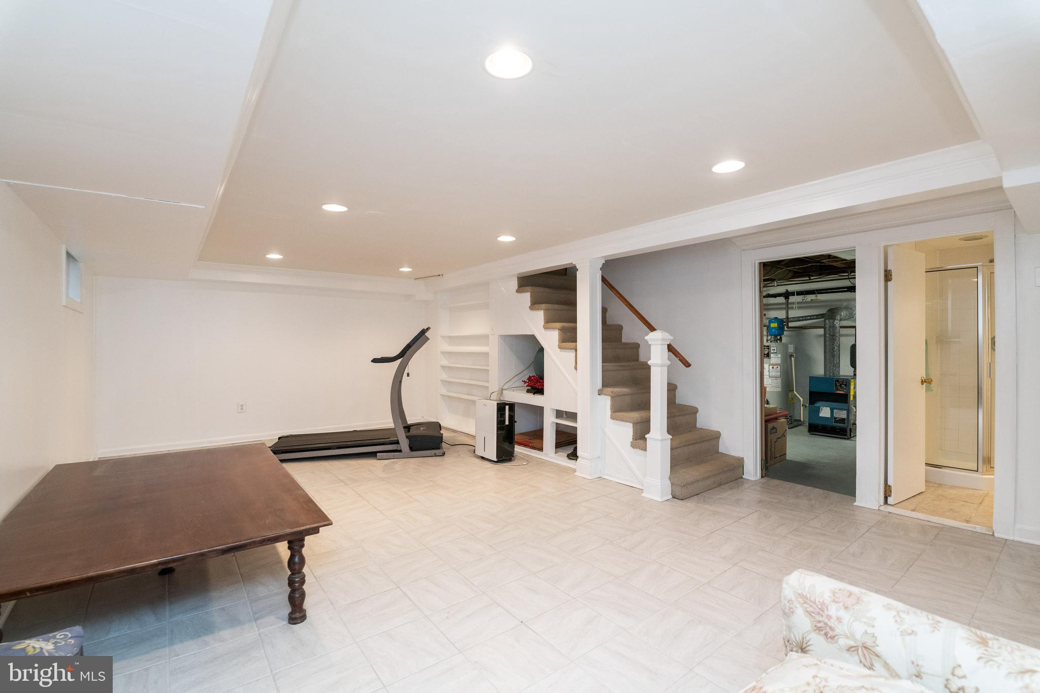 112 Greenbrier Road Towson, MD 21286 - Photo 21 of 37 Lower Level rec room. It is B I G !
