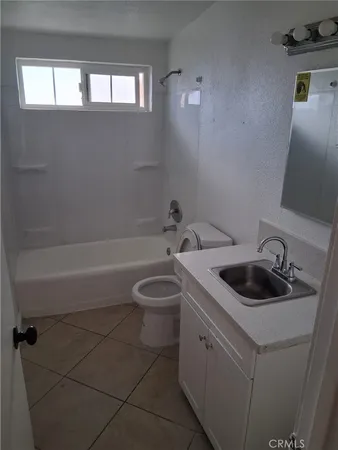 $329,900 | 8448 California City, California City, CA 93505