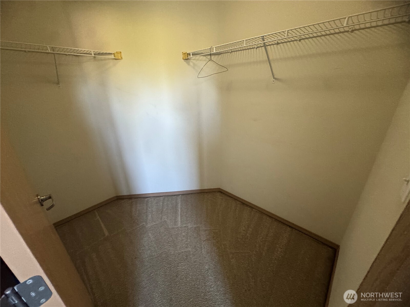 651 Milwaukee Boulevard South Pacific, WA 98047 - Photo 15 of 39
