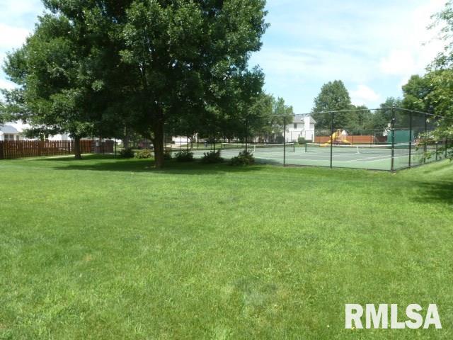 3656 Deer Ridge Court Bettendorf, IA 52722 - Photo 4 of 23 Gallery Image 4