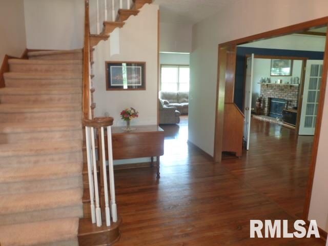 3656 Deer Ridge Court Bettendorf, IA 52722 - Photo 5 of 23 Gallery Image 5