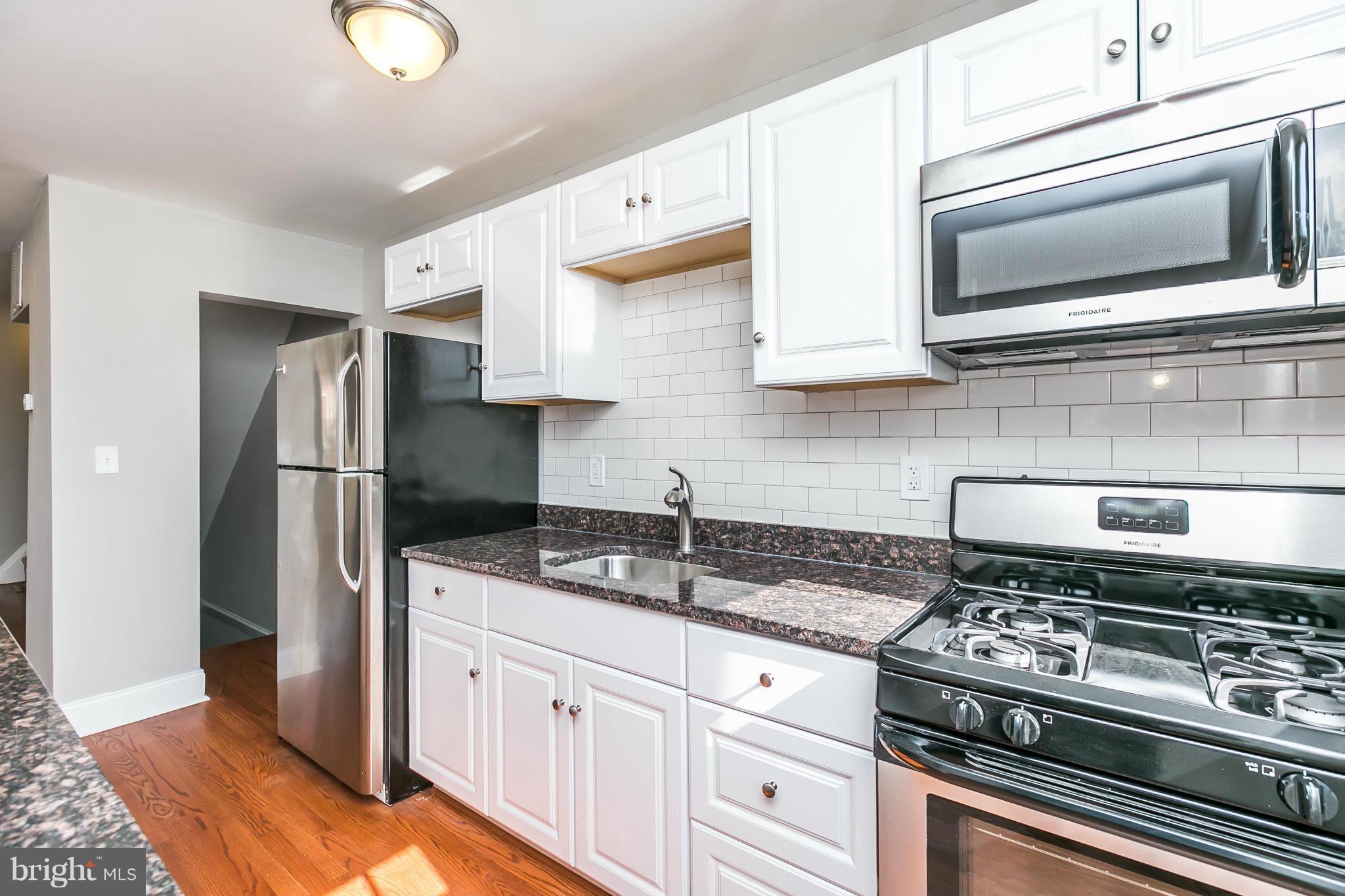 927 Coleridge Road Baltimore, MD 21229 - Photo 12 of 29 Kitchen
