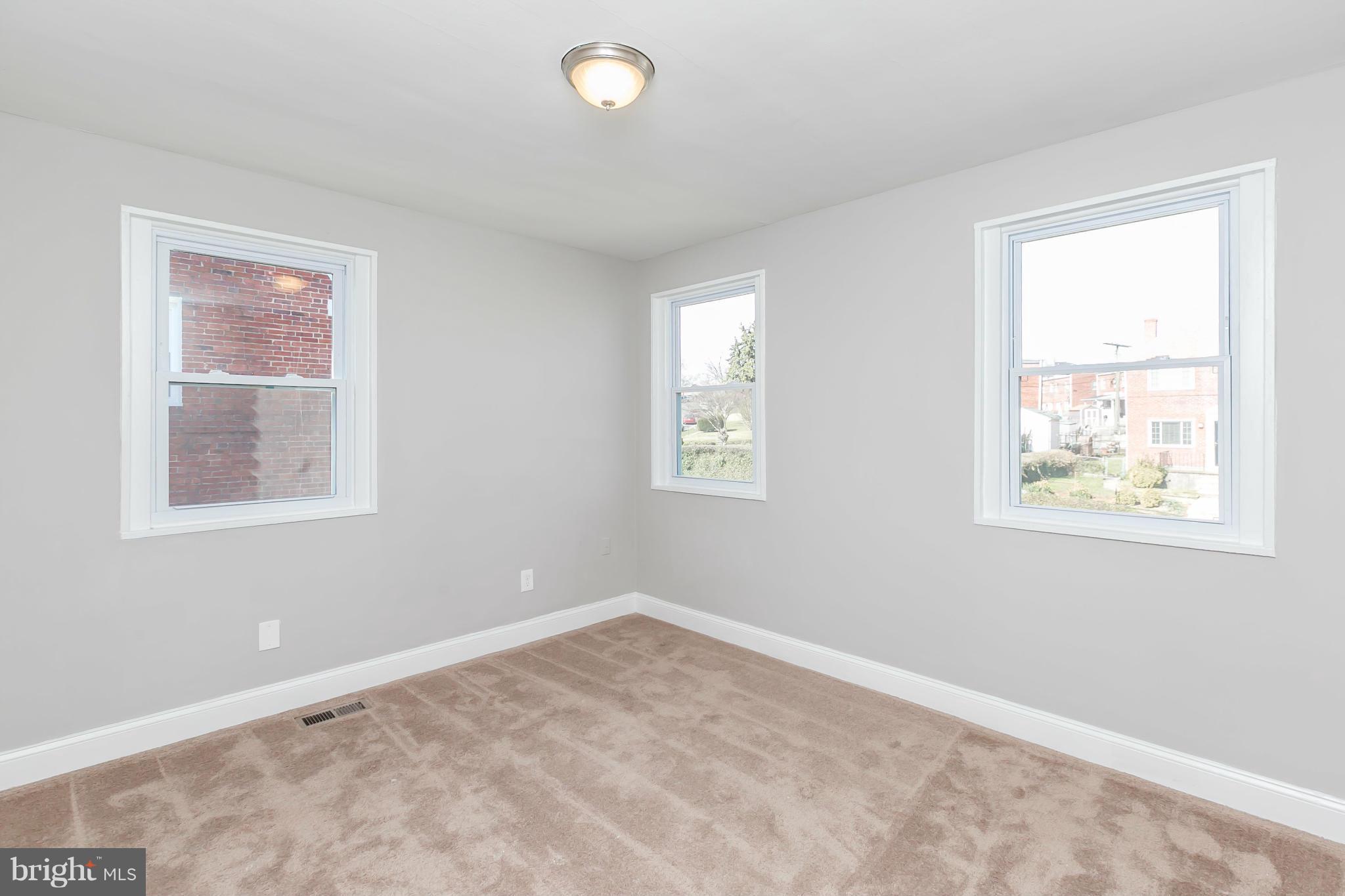 927 Coleridge Road Baltimore, MD 21229 - Photo 14 of 29 Bedroom (Master)