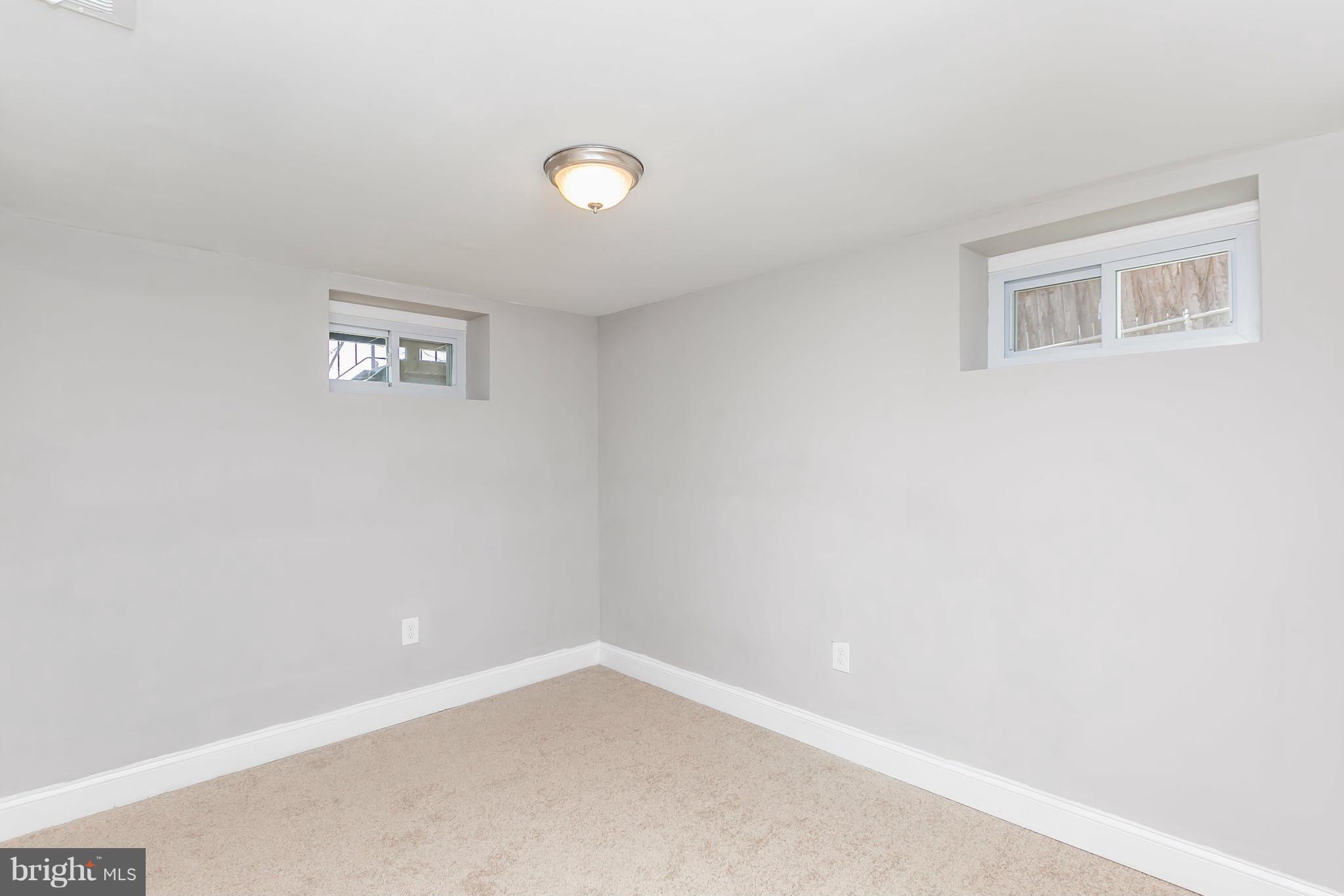 927 Coleridge Road Baltimore, MD 21229 - Photo 25 of 29 Bedroom
