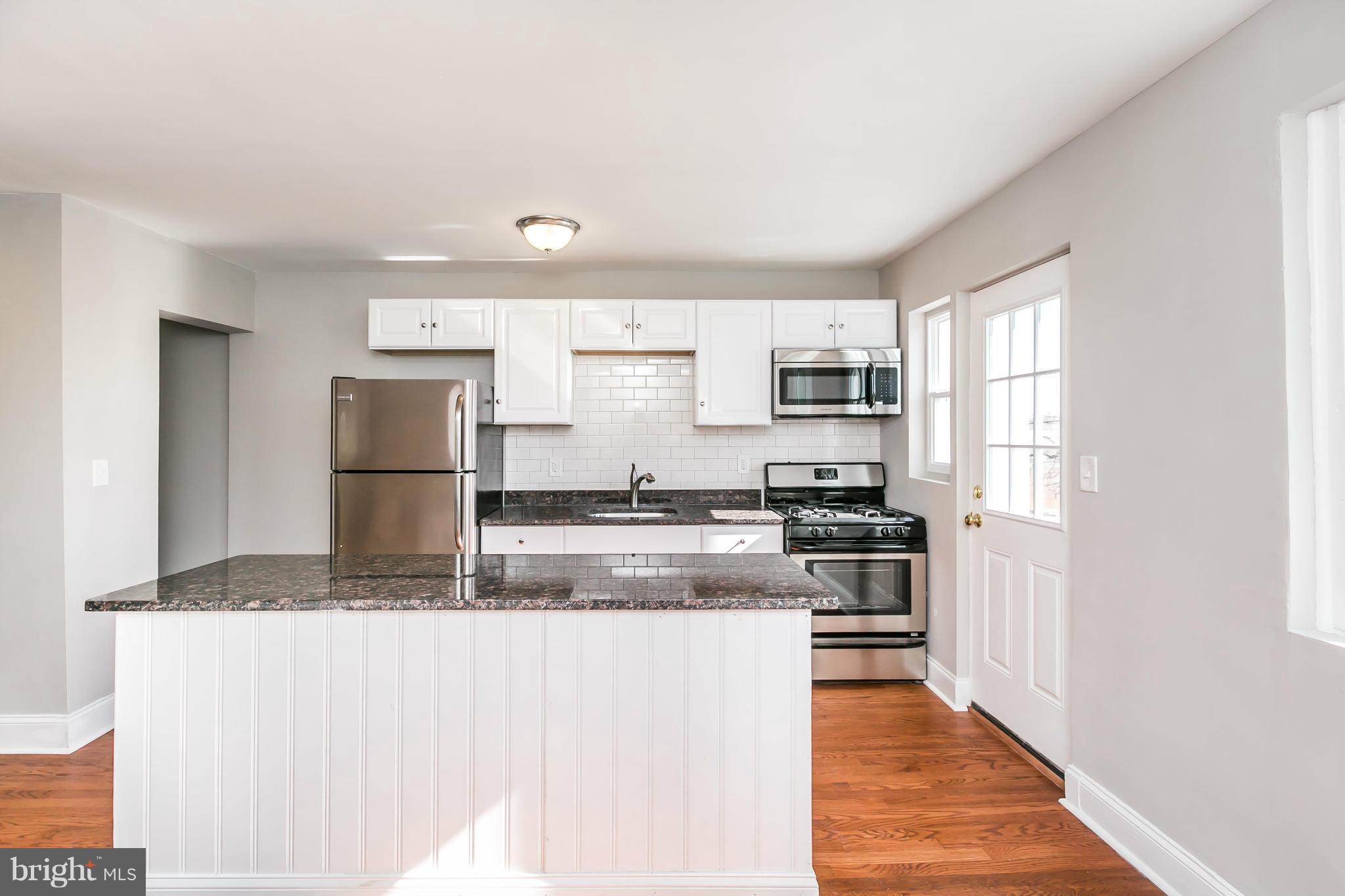 927 Coleridge Road Baltimore, MD 21229 - Photo 8 of 29 Kitchen