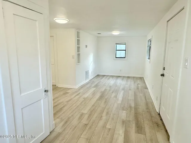 $1,150 | 1077 Willow Branch Avenue, Jacksonville, FL 32205