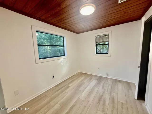 $1,150 | 1077 Willow Branch Avenue, Jacksonville, FL 32205