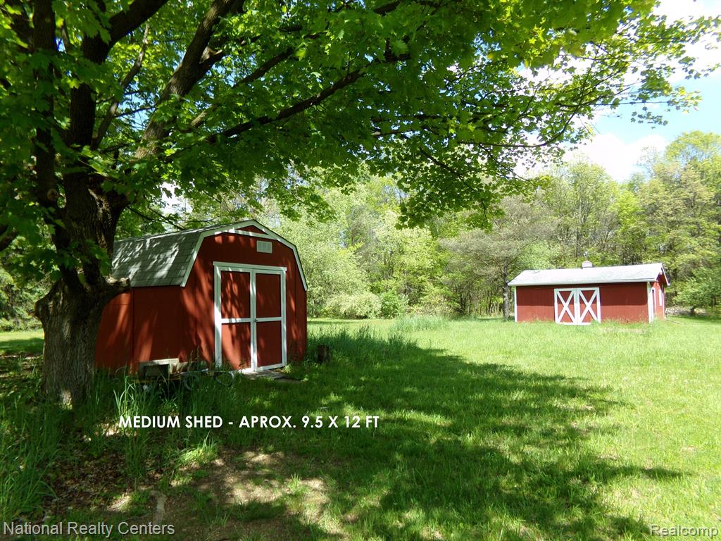 5600 Eagle Road White Lake, MI 48383 - Photo 18 of 51